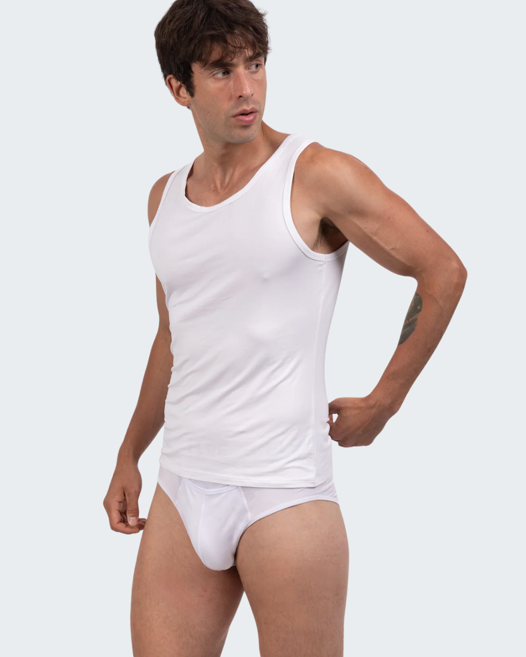 Floe Brief - White